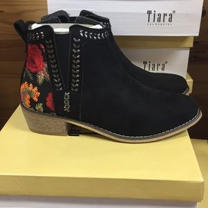 Last Pair 5.5  Faux Suede Embroidered Bootie